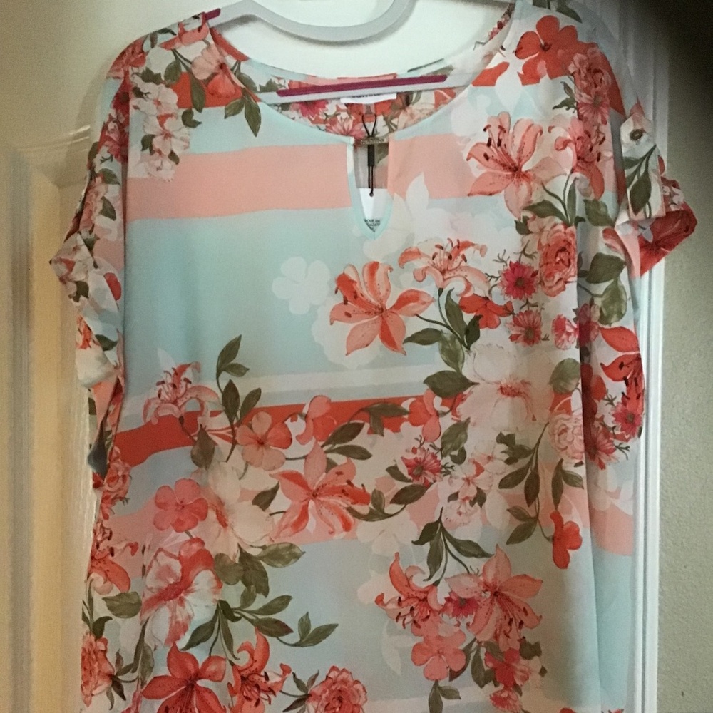 Calvin Klein NWT size 2x woman’s shirt